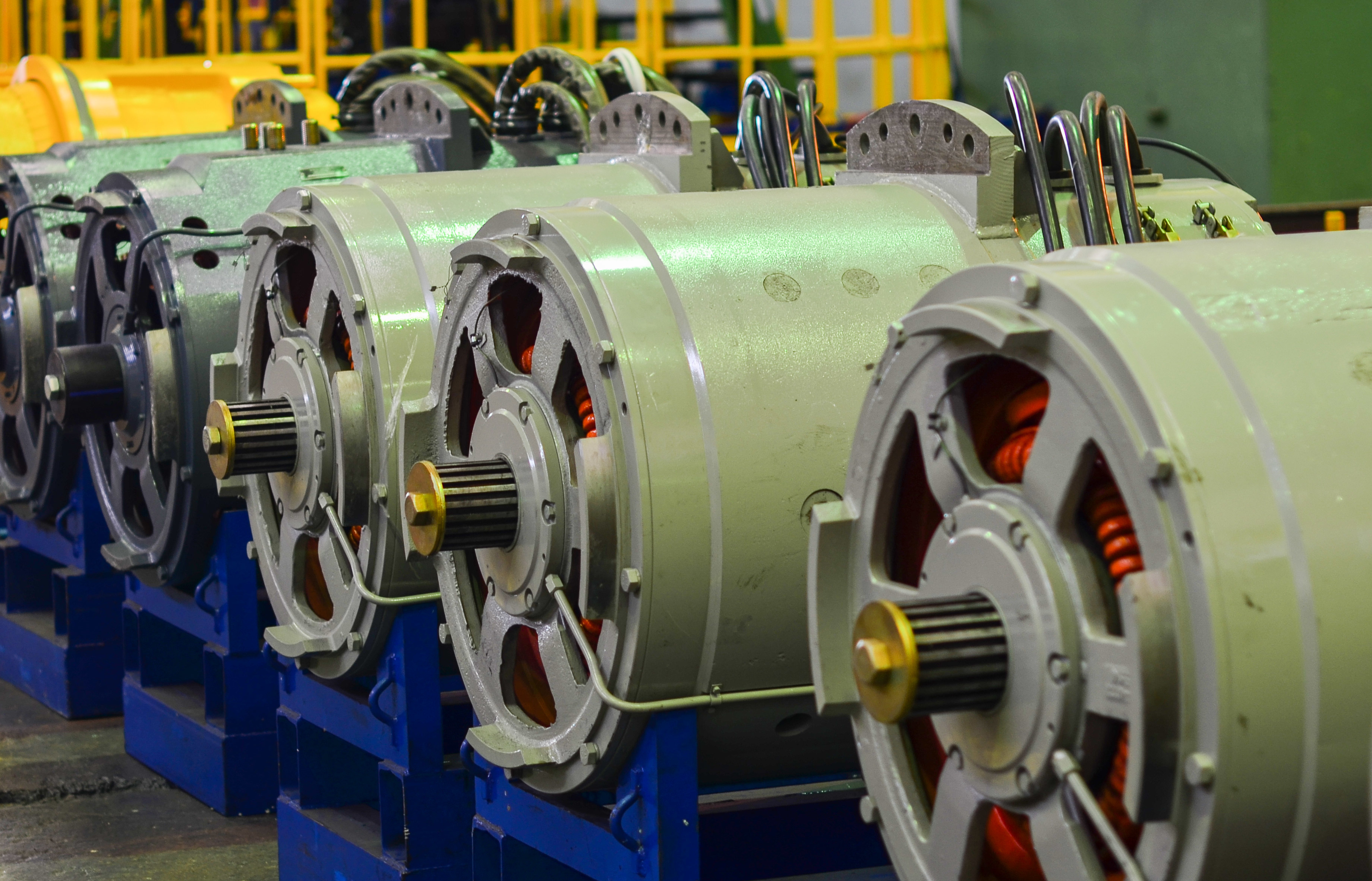 Multiple traction motors in production